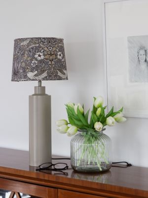 PR Home Solo Bordslampa Matt beige 58cm