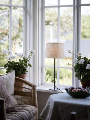 Base Bordslampa Beige | PR Home