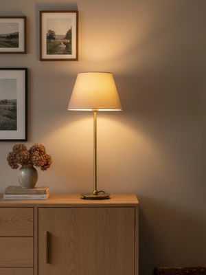 PR Home Julie Bordslampa Mässing Vit