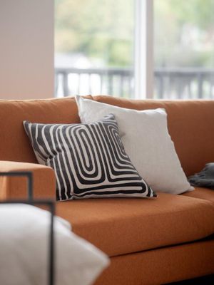 Svanefors Molly Kuddfodral Asfalt 45x45 cm