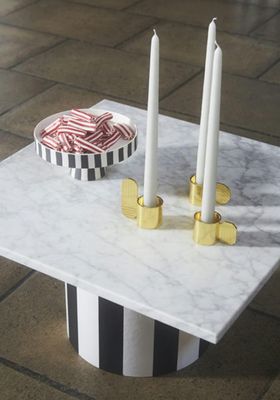 OYOY Toppu Bricka Vit/Svart Stengods Ø20 cm