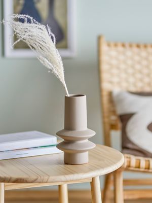 Vas Natur Stengods Isold | Bloomingville