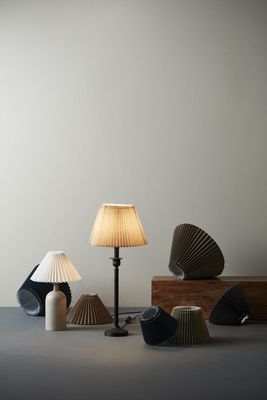 PR Home Riley Lampfot Matt beige 28cm