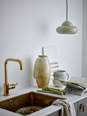 Bloomingville Bubble Pendellampa, Grön, Metall Ø22xH13 cm