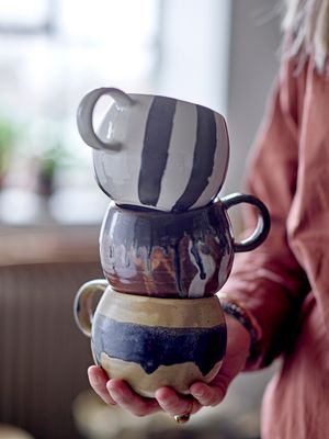 Mugg Svart Stengods Serina | Bloomingville