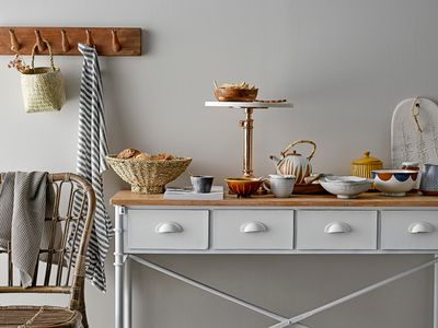 Saltburk med sked Vit Marmor | Bloomingville Creative
