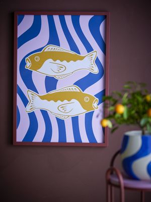 Bloomingville Remy Illustration Med Ram, Rosa, Granträ L50xH70xW2,5 cm