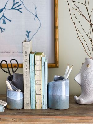 Bokstöd Blå Stengods | Bloomingville Creative