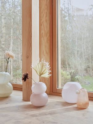 Vas Rosa Glas OYOY LIVING