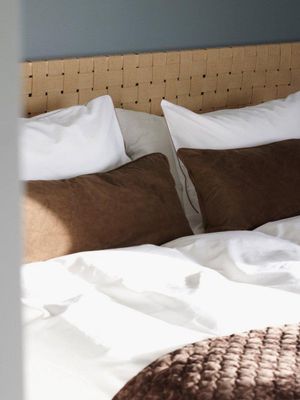 Svanefors Estelle Kuddfodral Mocca 35x80 cm