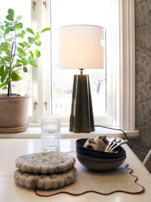 PR Home Aira Lampfot Oil brass 44cm