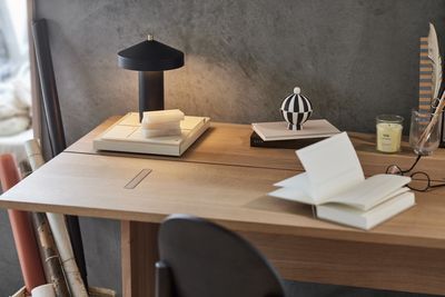 OYOY Hatto Bordslampa Led Svart Stål