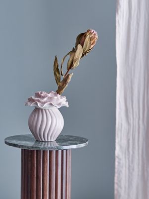 Bloomingville Petalia Vas, Rosa, Stengods Ø15,5xH17 cm