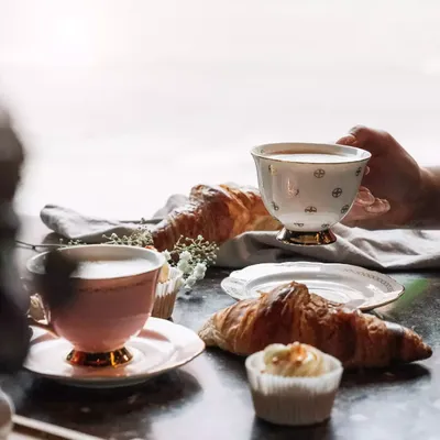 Hilke Collection Kopp med fat - Anima Gemella 1