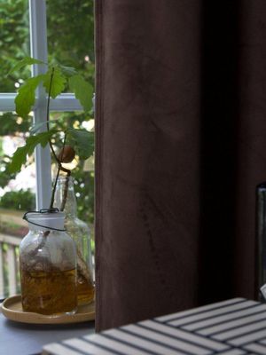 Svanefors Estelle Gardin 2-pack Mocca 135x280 cm