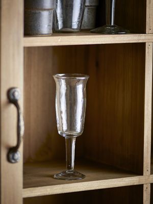 Bloomingville Asha Vinglas, Transparent, Återvunnet Glas Ø6xH17,5 cm, Set om 4