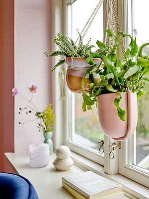 Hängande kruka Rosa Metall Kati | Bloomingville