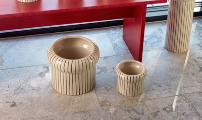 OYOY Aki Pot Mörk Stengods