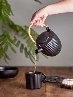 Tekanna Svart Stengods Neri | Bloomingville