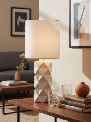 PR Home Hazel Bordslampa Vit