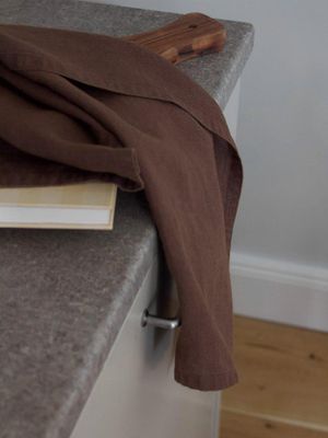 Svanefors Julie Kökshandduk Brun 50x70 cm