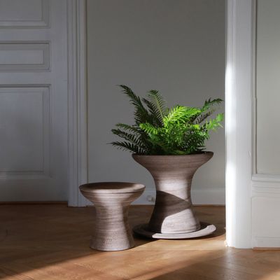 Bergs Potter Celeste RAW Kruka Med Fat Grå, H 34 cm
