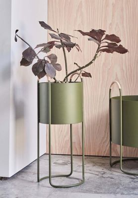 OYOY Maki Växtlåda Olivgrön Järn Ø22 cm