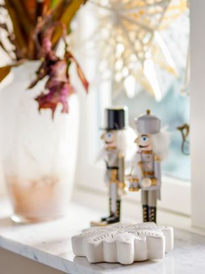 Dekoration med ljus Vit Stengods Flake | Bloomingville