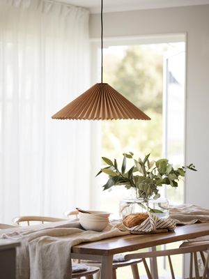 Dora Taklampa Brun 60cm | PR Home