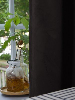 Svanefors Estelle Gardin 2-pack Antracit 135x280 cm