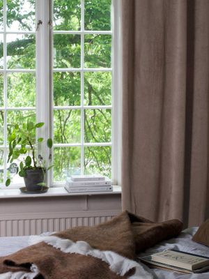 Svanefors Estelle Gardin 2-pack Sand 135x280 cm