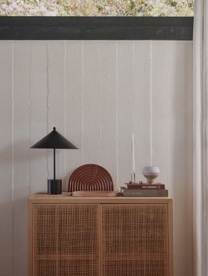 Bordslampa Svart Metall. Pulverlackerad OYOY LIVING