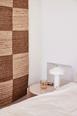 OYOY Hatto Bordslampa Led Vit Stål