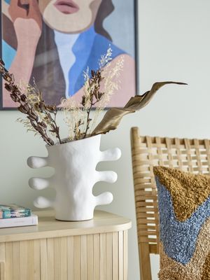 Pernilla Vas Vit Stengods H26cm Bloomingville