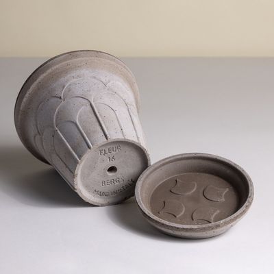 Bergs Potter Fleur RAW Kruka Med Fat Grå, Ø 21 cm