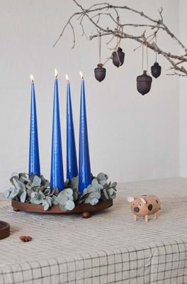 Inka Träbricka Rund Mörk Ek Oyoy Living Ø30cm