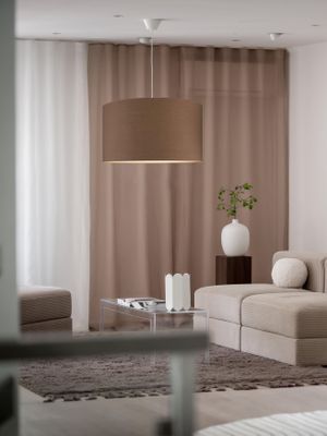 Sara Taklampa Linne Mocca 55cm | PR Home