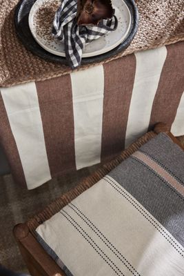 Jakobsdals Lea Sittdyna 40x40x5 cm Svart/Offwhite