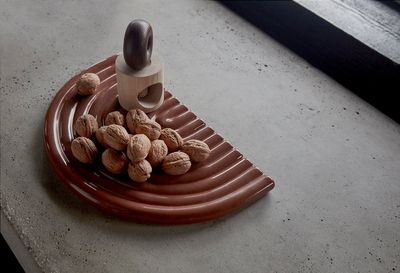 OYOY Keramisk Regnbågsbricka Choko Stengods