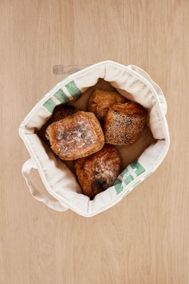 Brödkorg Grön Ekologisk Bomull. Oeko Tex Polyesterfyllning OYOY LIVING