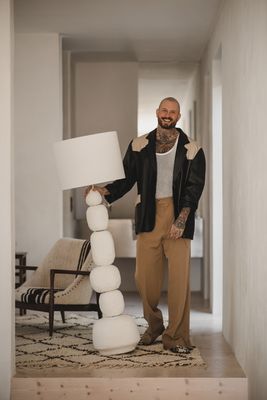 Jakobdahls Liora Lampa 30x30x123 cm Offwhite