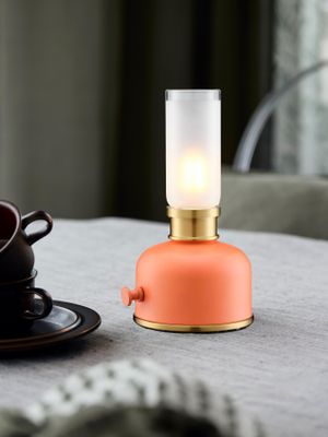 Frida Bordslampa Orange 11x22cm | PR Home