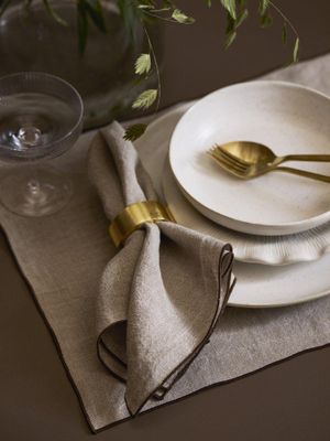 Svanefors Celine Servett 4-pack Mörkbrun 45x45 cm