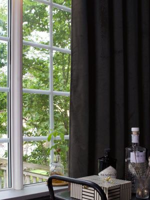 Svanefors Estelle Gardin 2-pack Antracit 135x280 cm