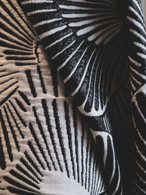 PR Home Aware Juni Svart 40 cm