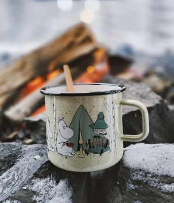 Muurla Mumin Emaljmugg Campers 8 dl