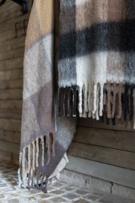Jakobdahls Bello Grande Pläd 140x200 cm Brun/Grå