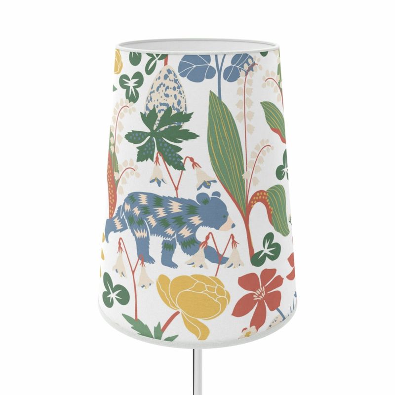 Här Sover Ingen Björn multi lampskärm Ø25 cm Arvidssons Textil