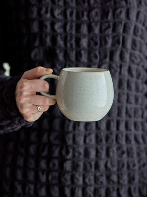 Mugg Vit Stengods Addison | Bloomingville