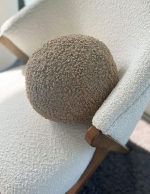 Svanefors Elsie Prydnadskudde Iskaffe 25 cm